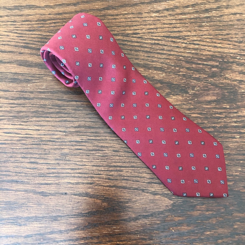 Snappy red tie